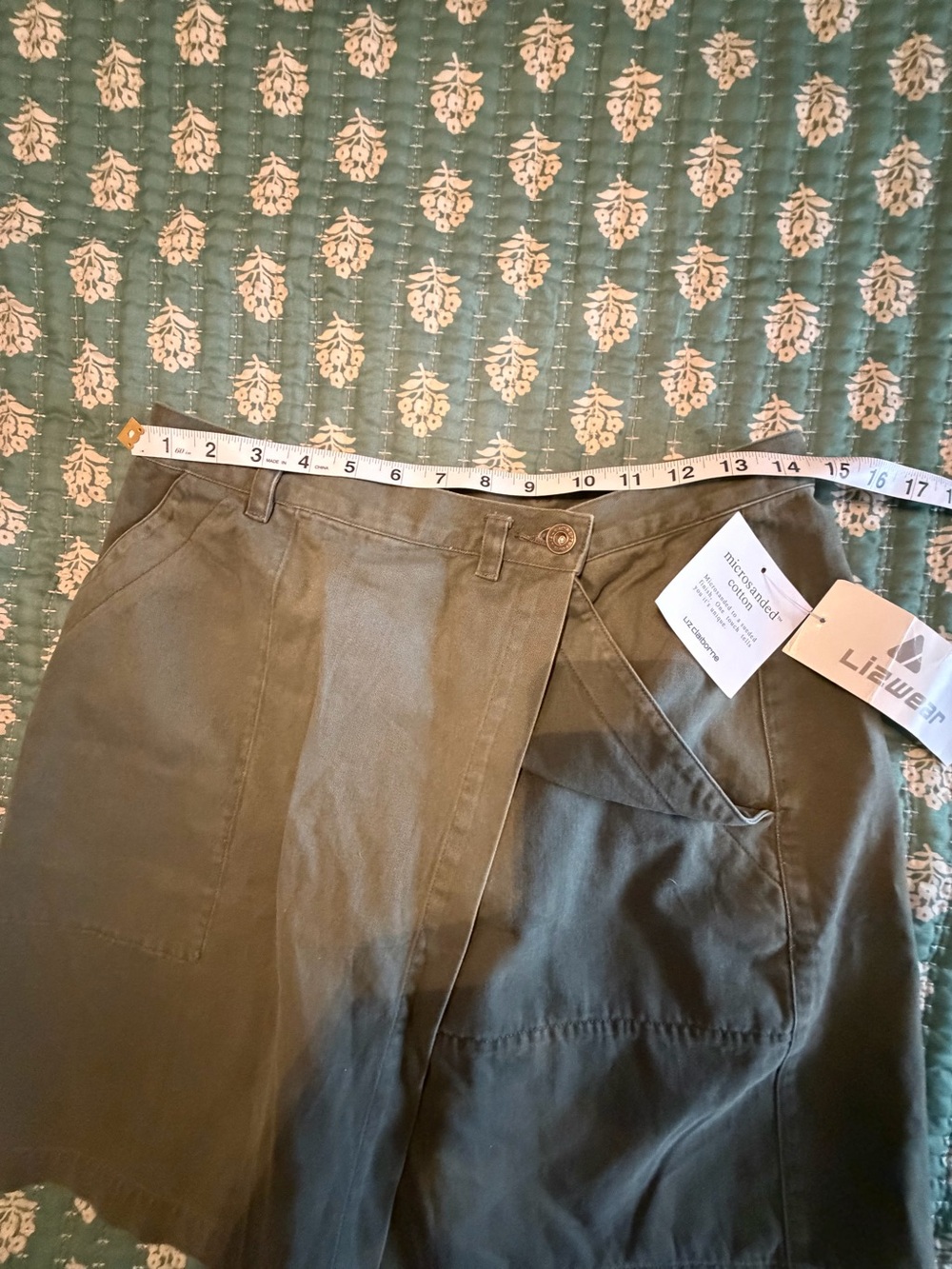 VTG NWT LizWear Liz Claiborne Wrap Skort 12 Olive Green Cotton Utility Pockets - Picture 7 of 9